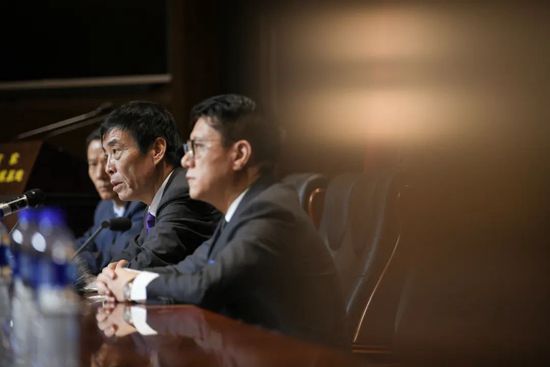 日韩精品免费一区二区